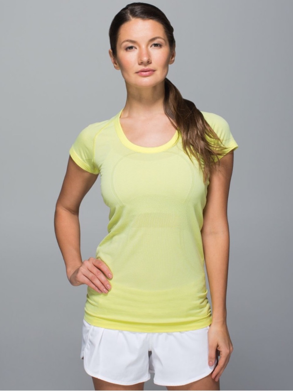 Lululemon Run: Swiftly Tech Short Sleeve Scoop Sz 8